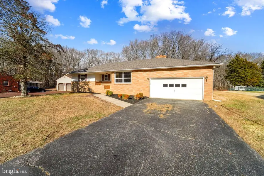 292 E Pittsfield St, Pennsville, NJ 08070 - Image #3
