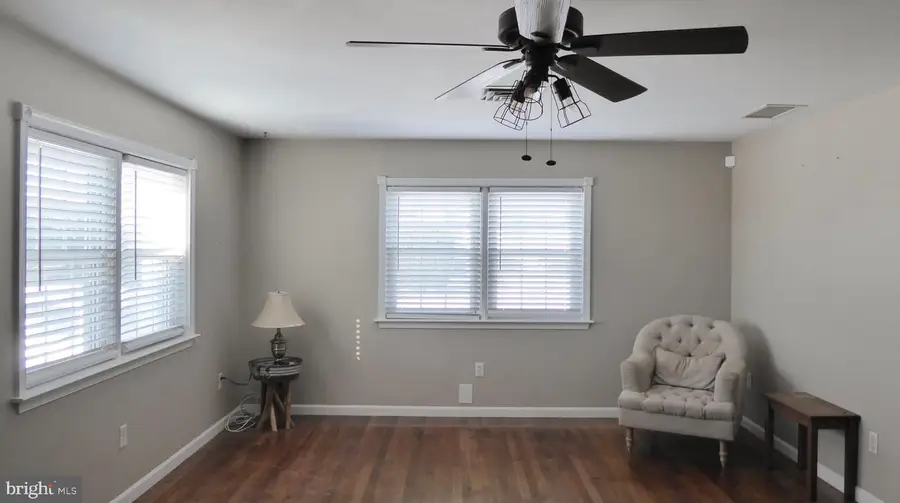 1082 S Broadway, Pennsville, NJ 08070 - #3