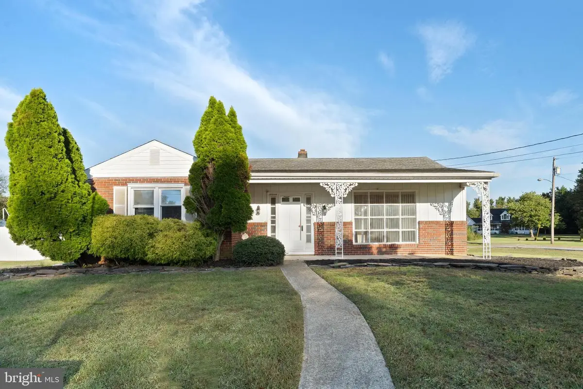 51 Salem Dr, Pennsville, NJ 08070 - #1
