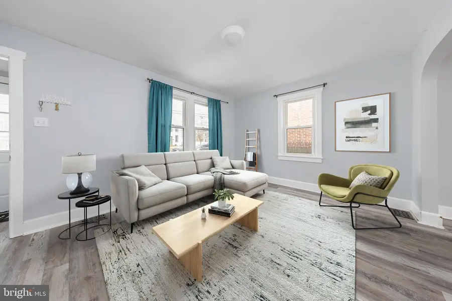 271 N Broad St, Carneys Point, NJ 08069 - #3