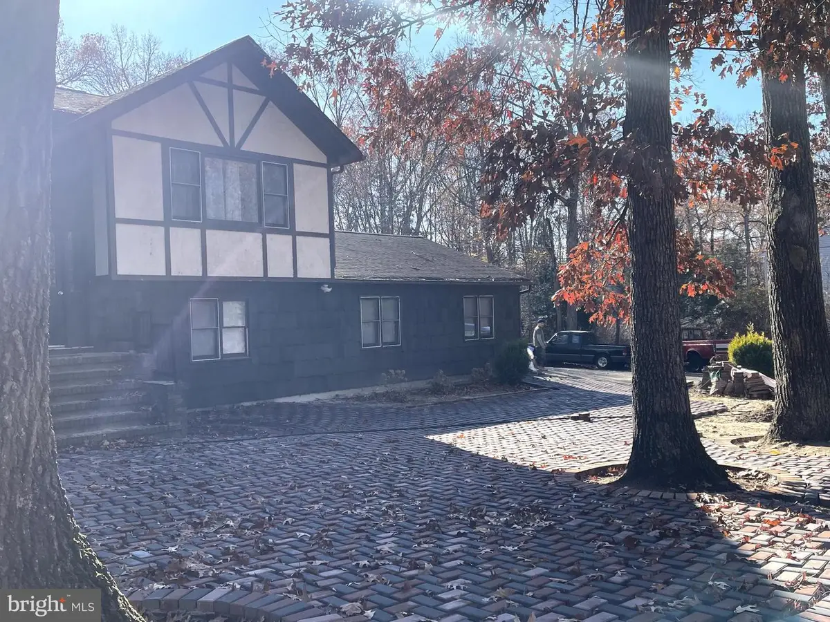 83 Oakland Dr, Pittsgrove, NJ 08318 - #1