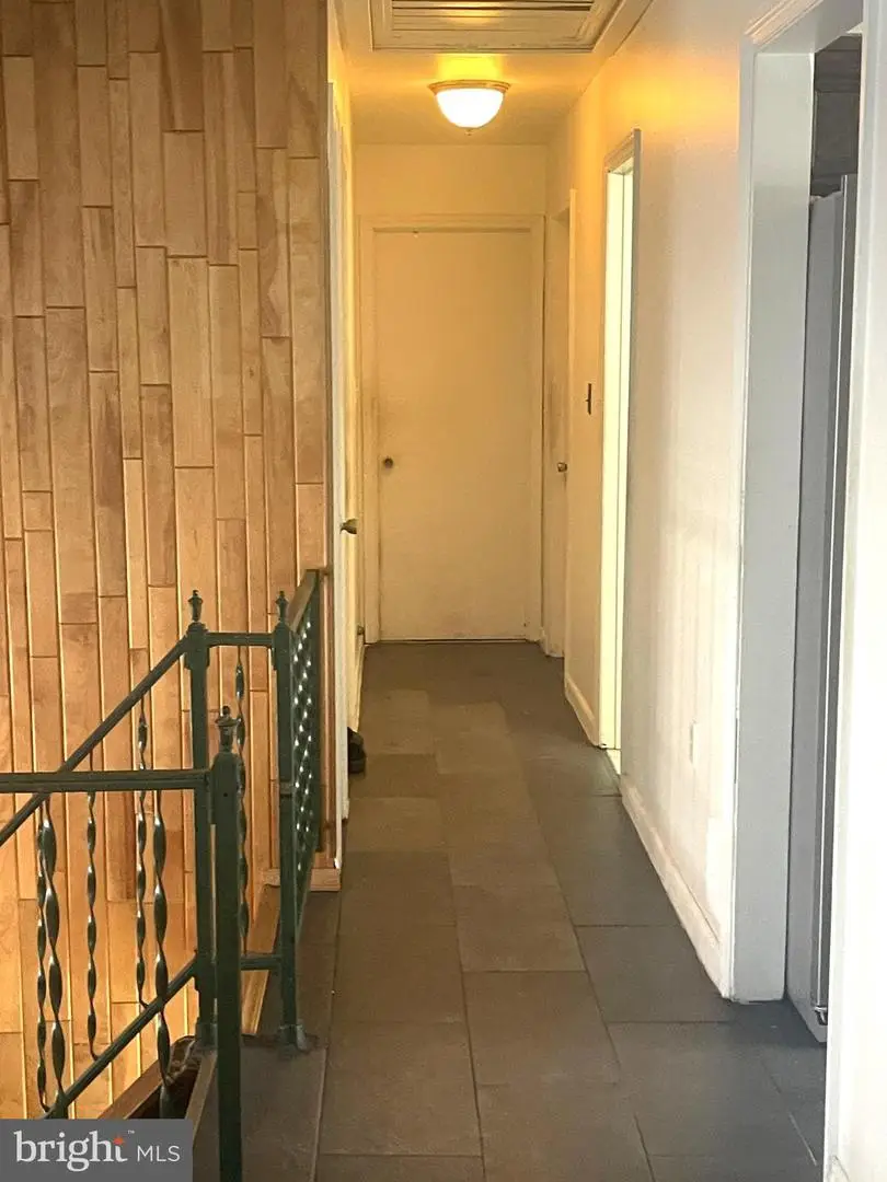 83 Oakland Dr, Pittsgrove, NJ 08318 - #3