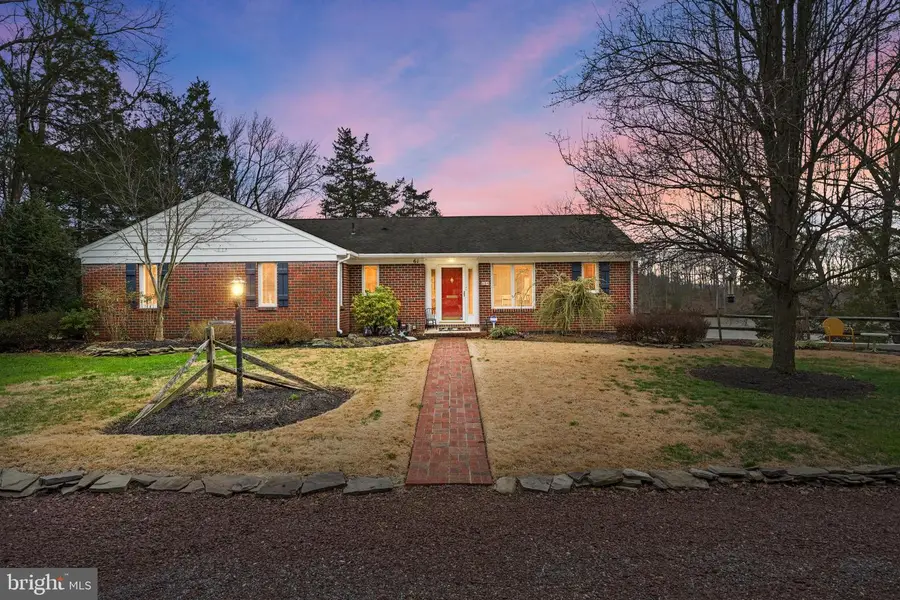 61 Lakeview Dr, Woodstown, NJ 08098 - #3