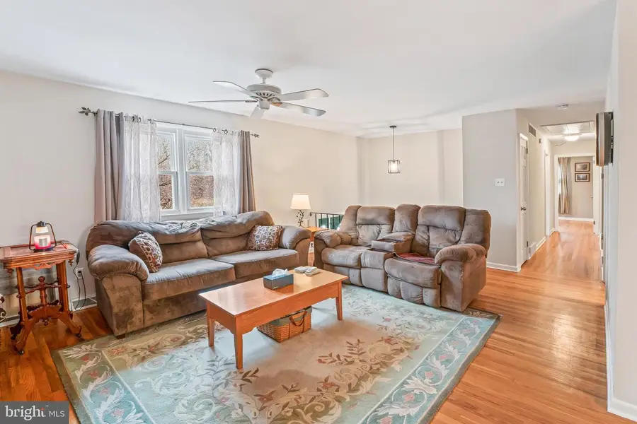 29 Nicholas Dr, Pennsville, NJ 08070 - #2