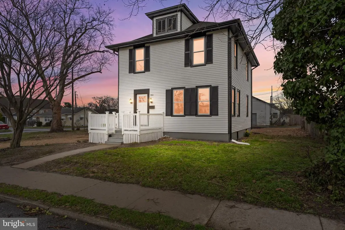 261 B St, Carneys Point, NJ 08069 - #1