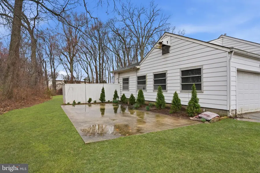 73 New Jersey Ave, Pennsville, NJ 08070 - #3