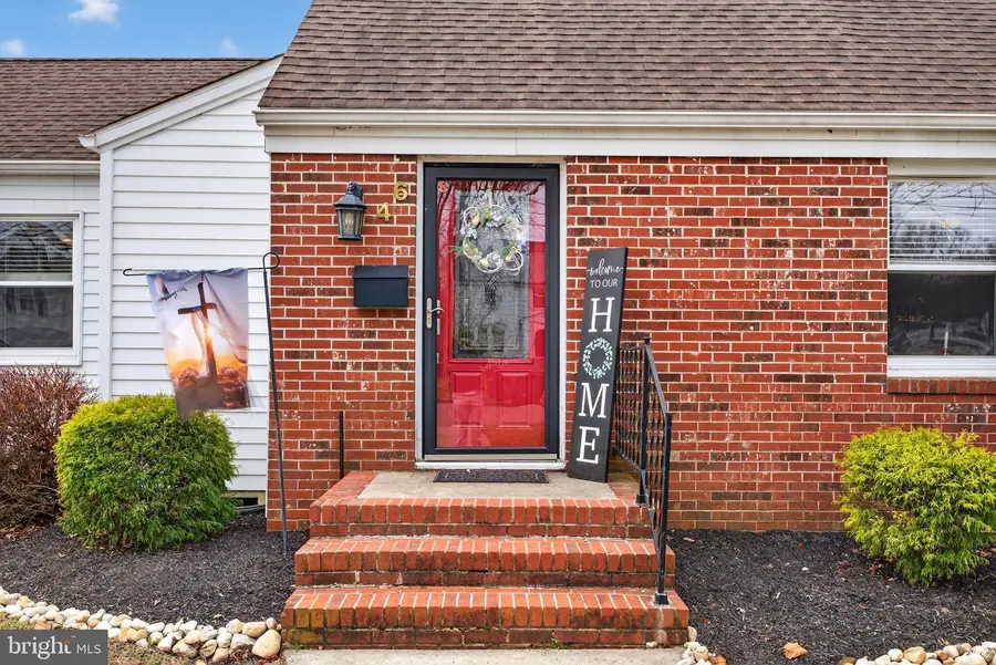 46 Maplewood Ave, Carneys Point, NJ 08069 - #3