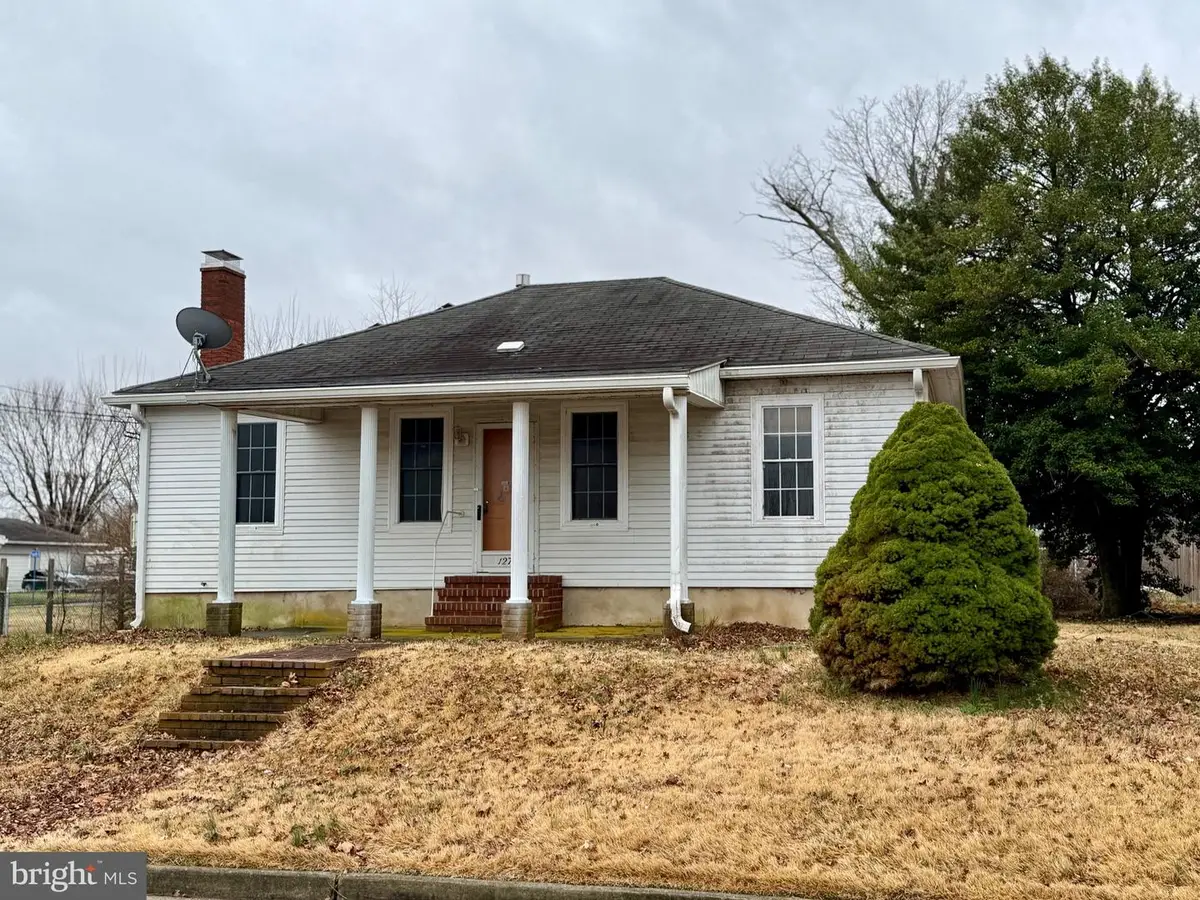 127 Highland Ave, Pennsville, NJ 08070 - #1