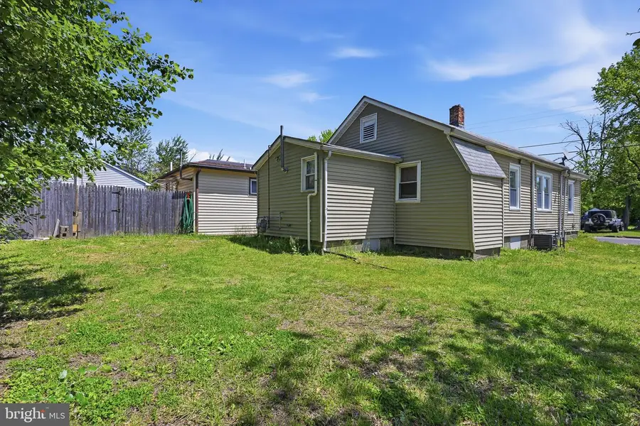 152 Cumberland Ave, Penns Grove, NJ 08069 - #3