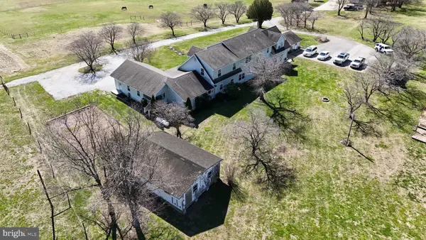 133-c Avis Mill Rd, PILESGROVE, NJ 08098