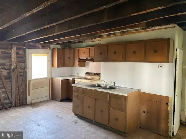 1081 Kings Hwy, Pilesgrove, NJ 08098 - #3