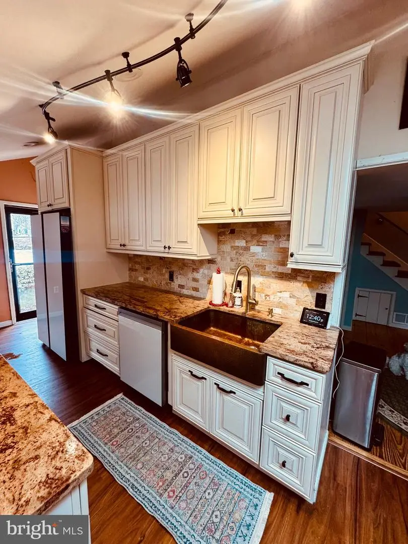 18 Market St, Salem, NJ 08079 - #3