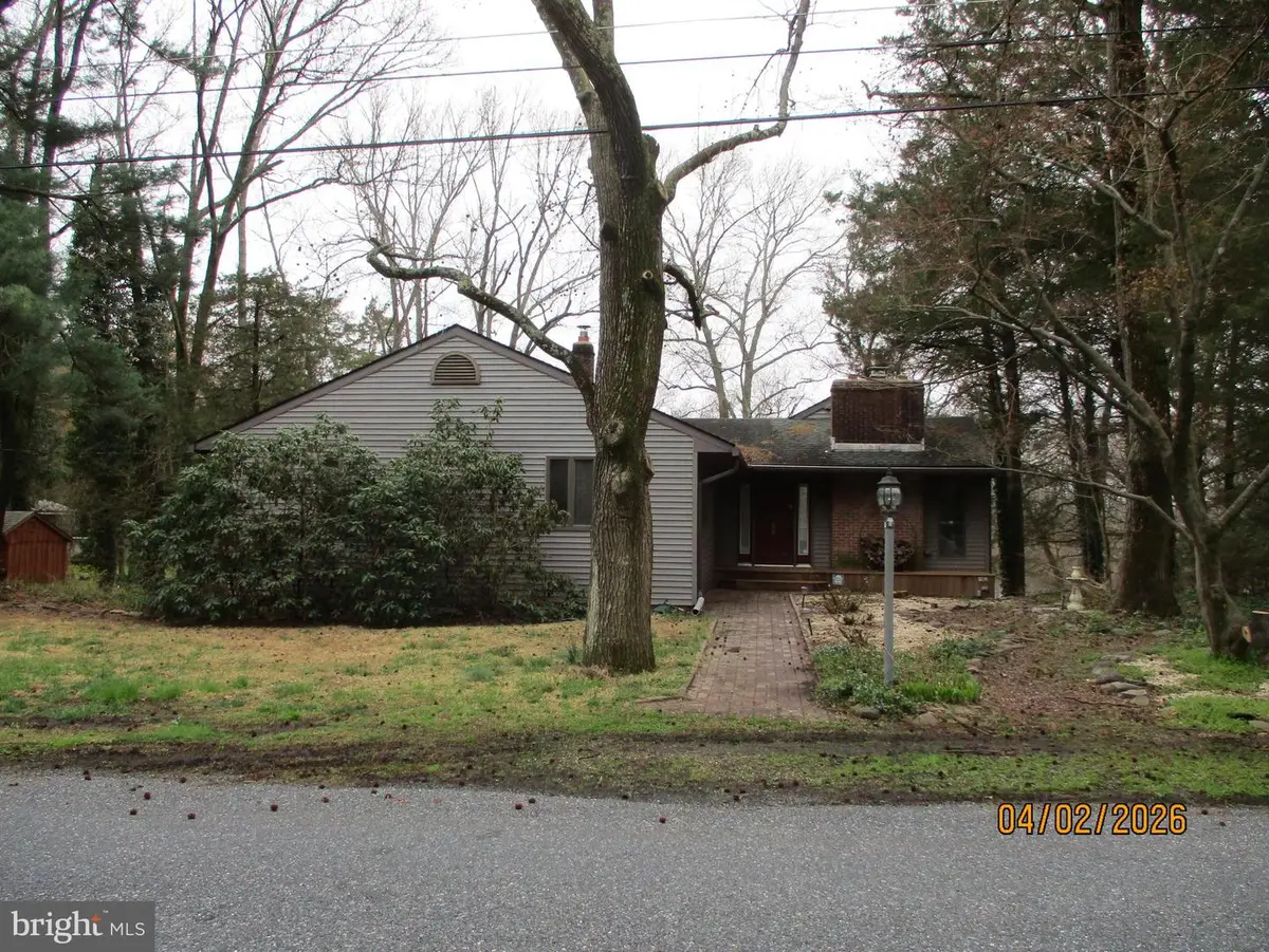 55 Lakeview Dr, Woodstown, NJ 08098 - #1