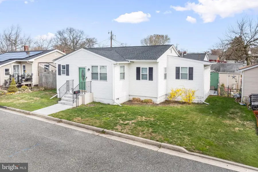 329 Wilson Ave, Carneys Point, NJ 08069 - #3