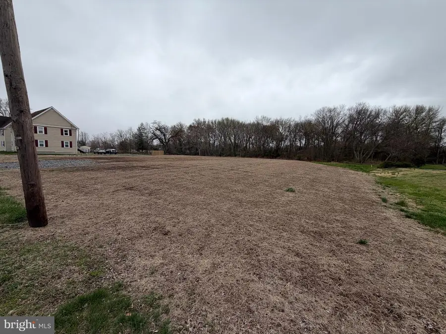 N Railroad Ave, Pedricktown, NJ 08067 - #3