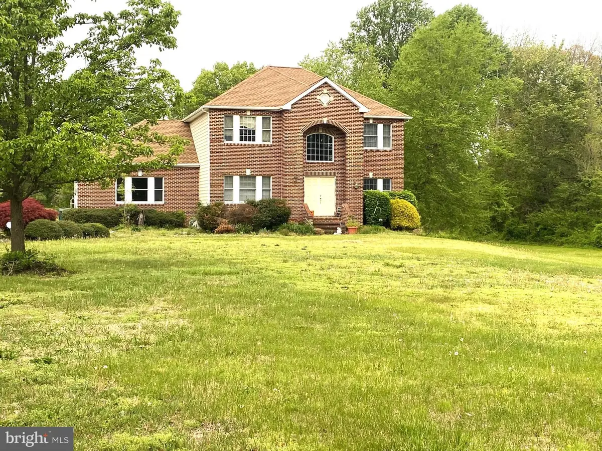 135 Avis Mill, Pilesgrove, NJ 08098 - #1
