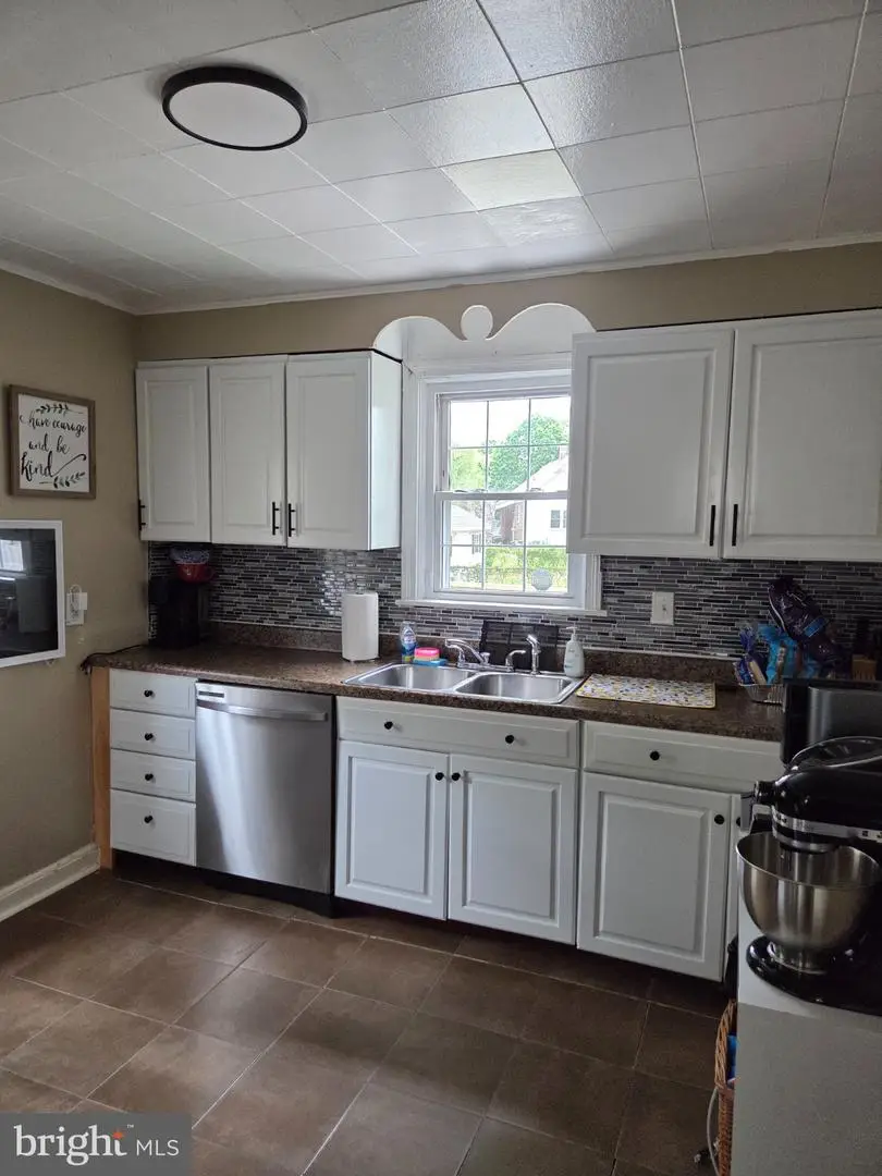 174 Chestnut St, Salem, NJ 08079 - #3