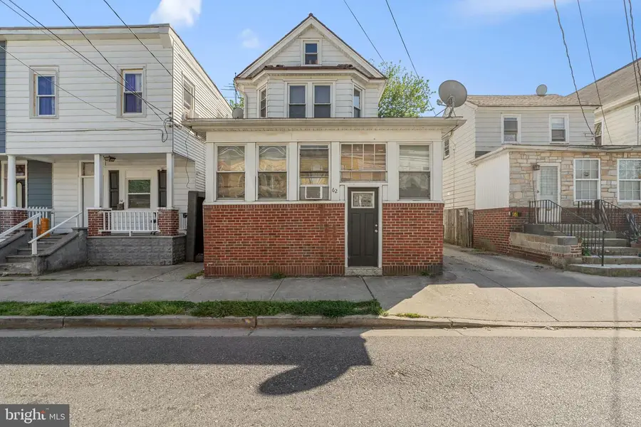 62 W Pitman St, Penns Grove, NJ 08069 - #3