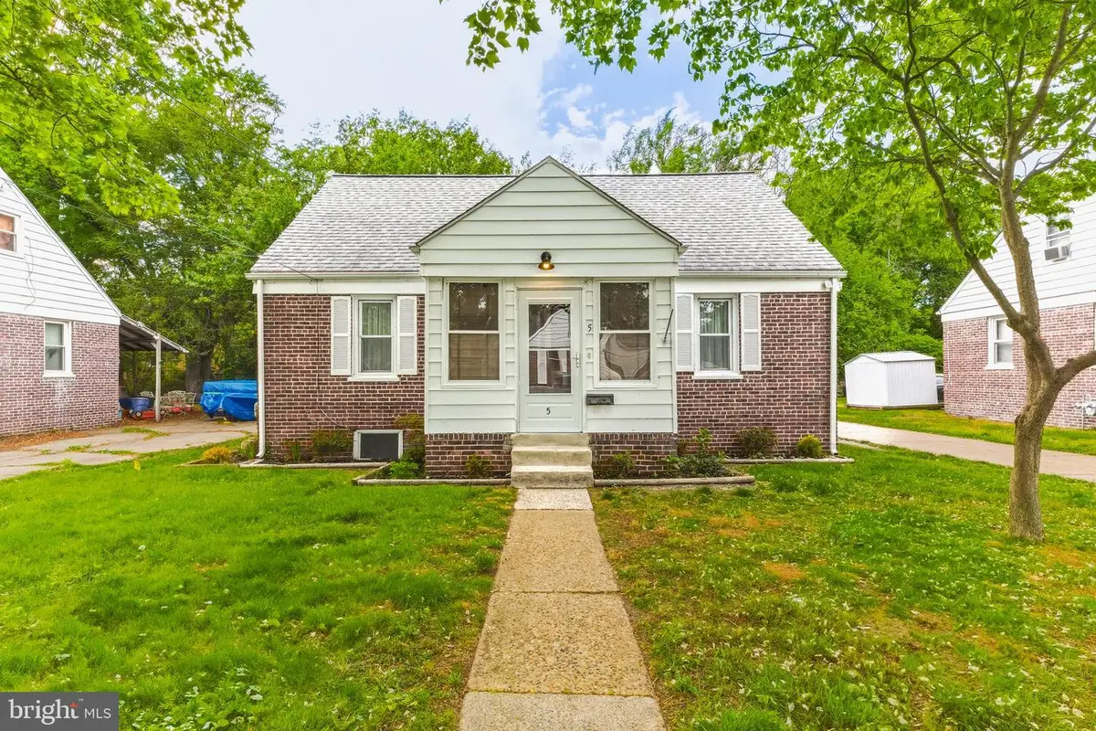 5 Dixie Dr, Penns Grove, NJ 08069 - #1