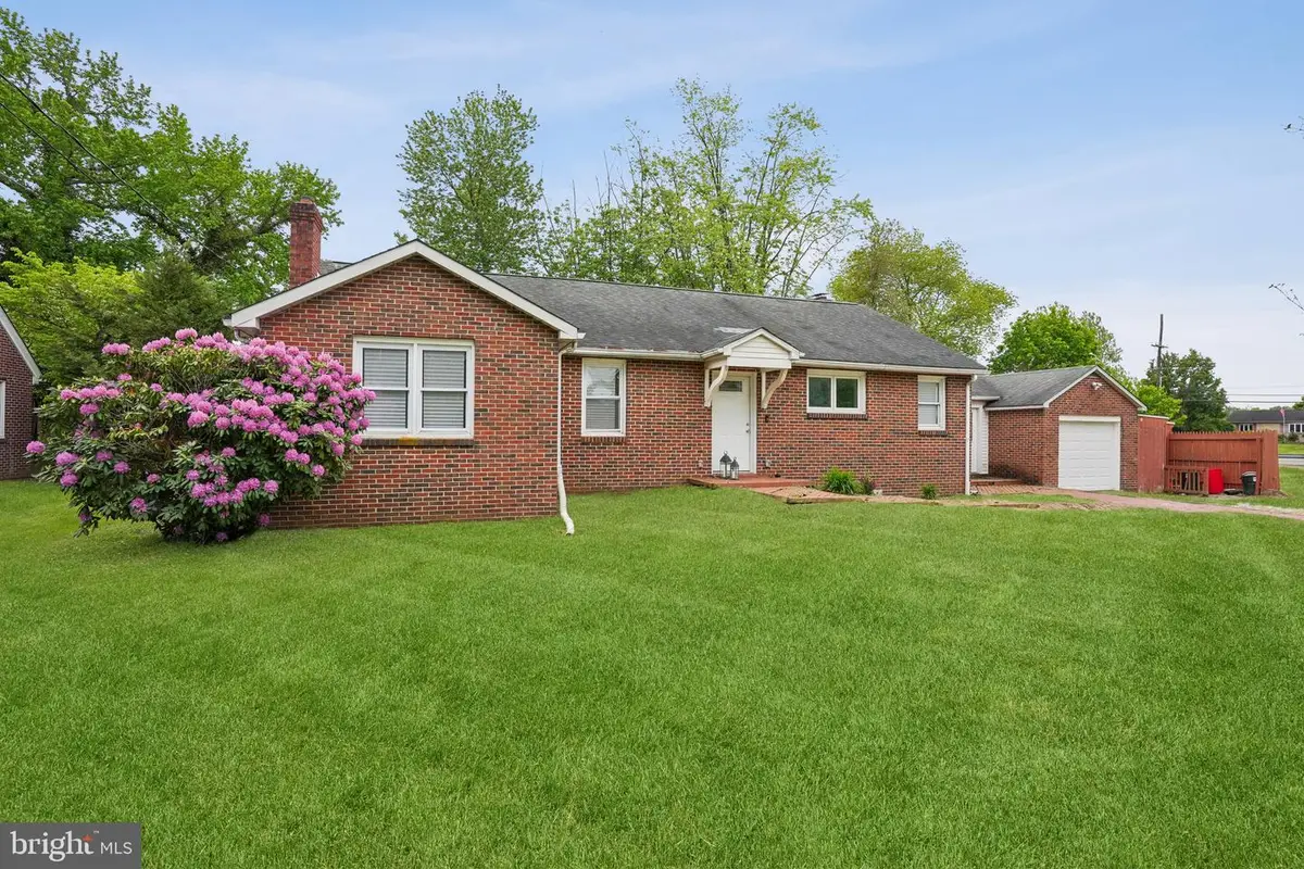 3 Lakeside Lane, Carneys Point, NJ 08069 - #1