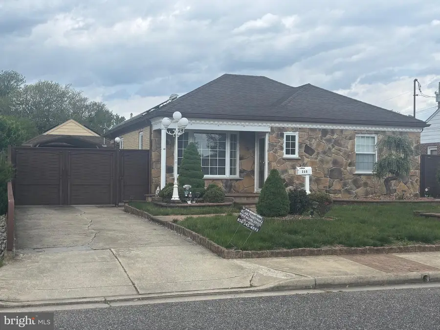 209 Marsden Ave, Penns Grove, NJ 08069 - #2