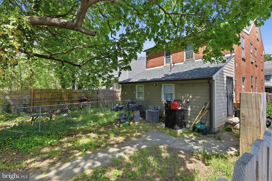 233 Sinnickson St, Salem, NJ 08079 - #3