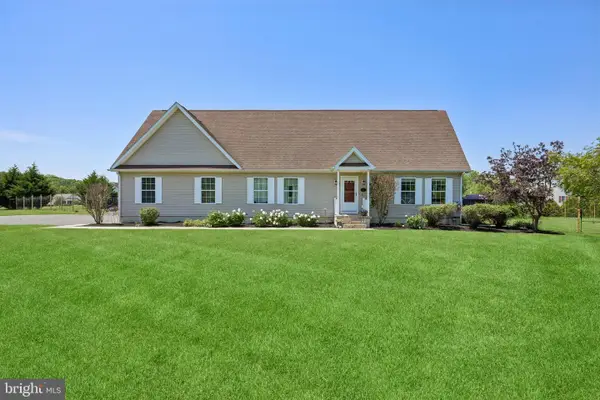 12 Melissa Lane Ln, PILESGROVE, NJ 08098