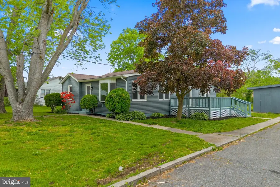 7 Meadowview Ave, Pennsville, NJ 08070 - #3