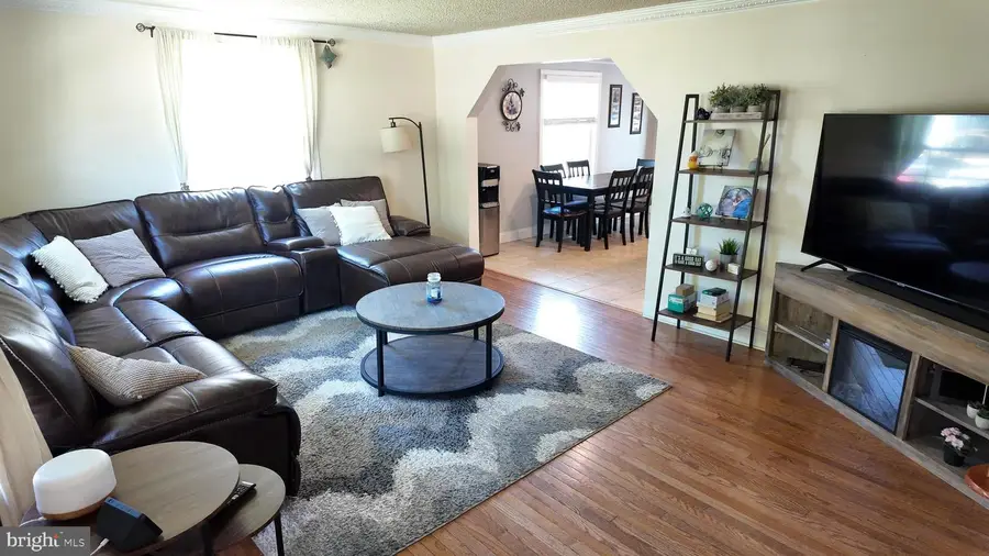 368 Annabelle Ave, Carneys Point, NJ 08069 - #2