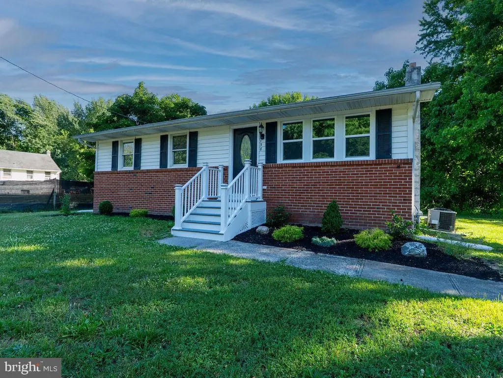 138 E Del A Vue Ave, Carneys Point, NJ 08069 - #1