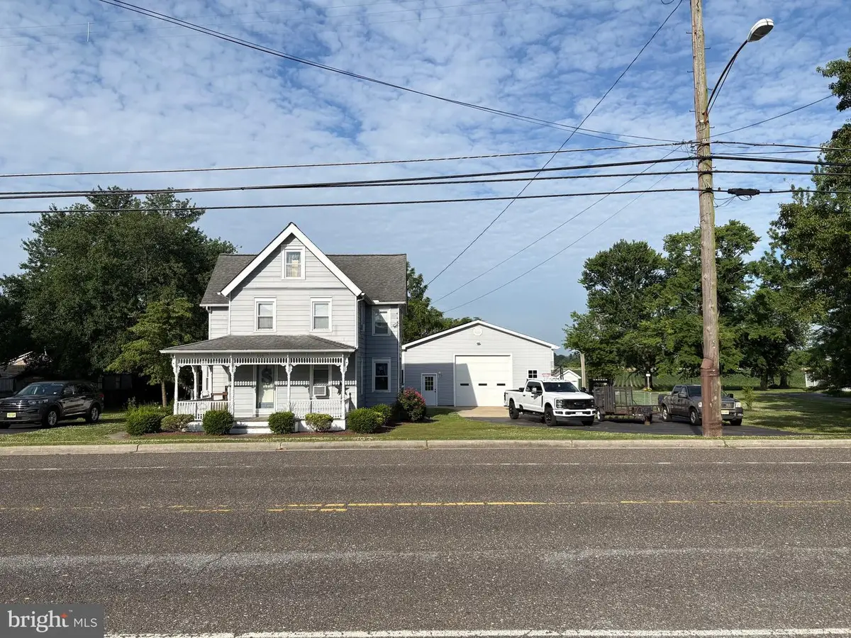 909 Main St Canton, Salem, NJ 08079 - #1