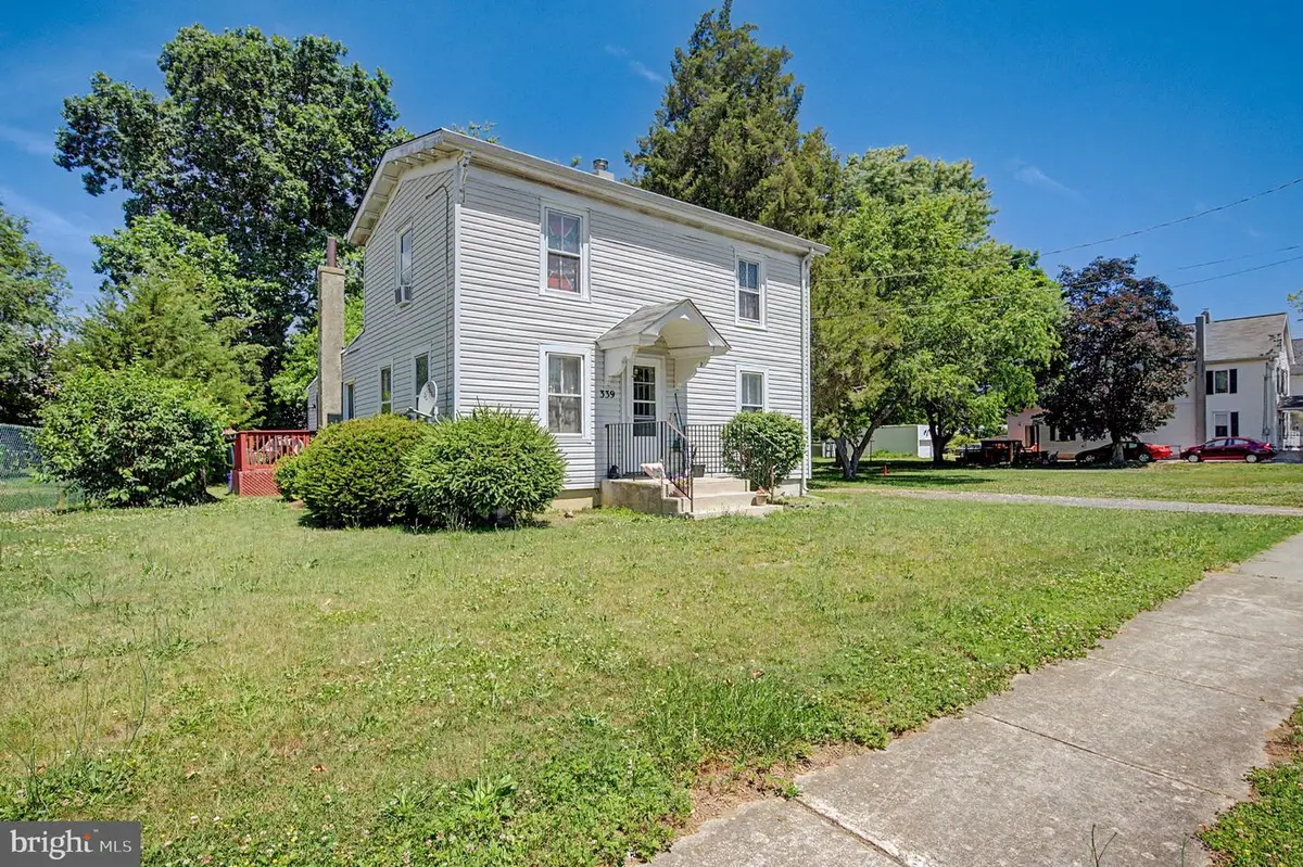 339 Broad St, Elmer, NJ 08318 - #1