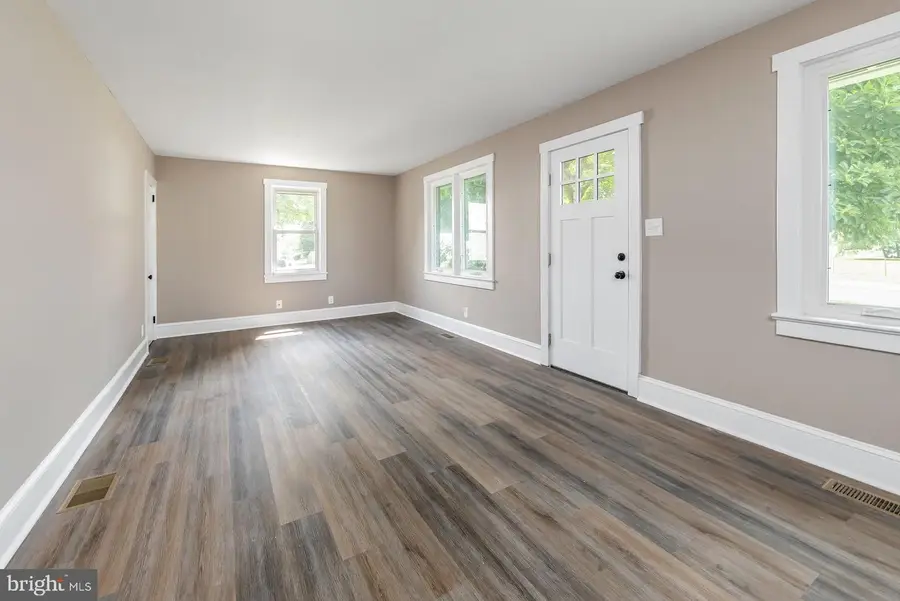 6 Sunset Ave, Pennsville, NJ 08070 - #3