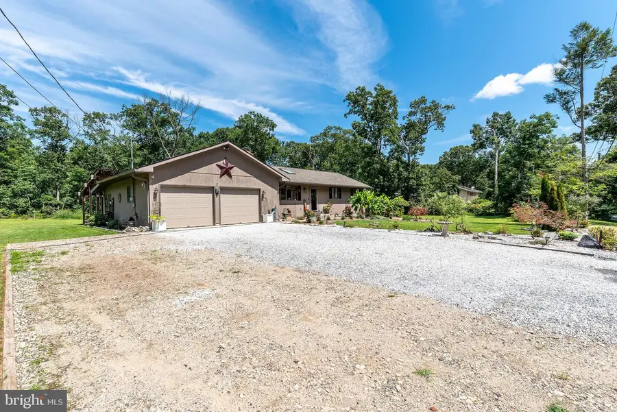 32 Richards Dr, Pittsgrove, NJ 08318 - #2