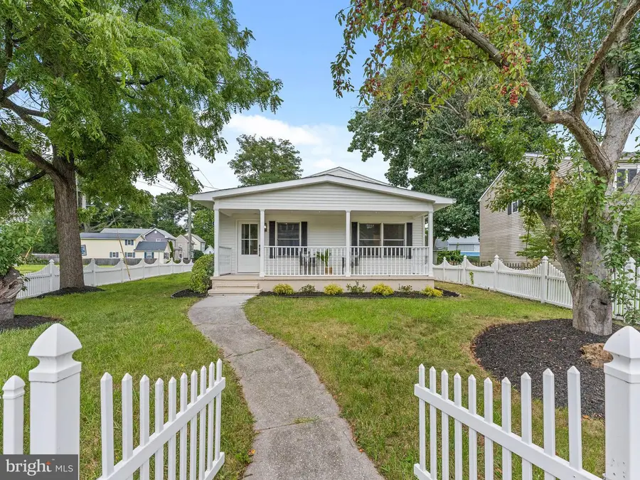 215 S Main St, Woodstown, NJ 08098 - #2