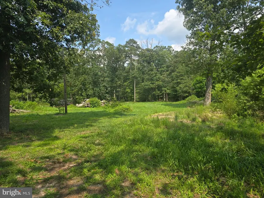450 Almond Rd, Pittsgrove, NJ 08318 - #3