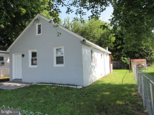 19 Willis Ave, Penns Grove, NJ 08069 - #2
