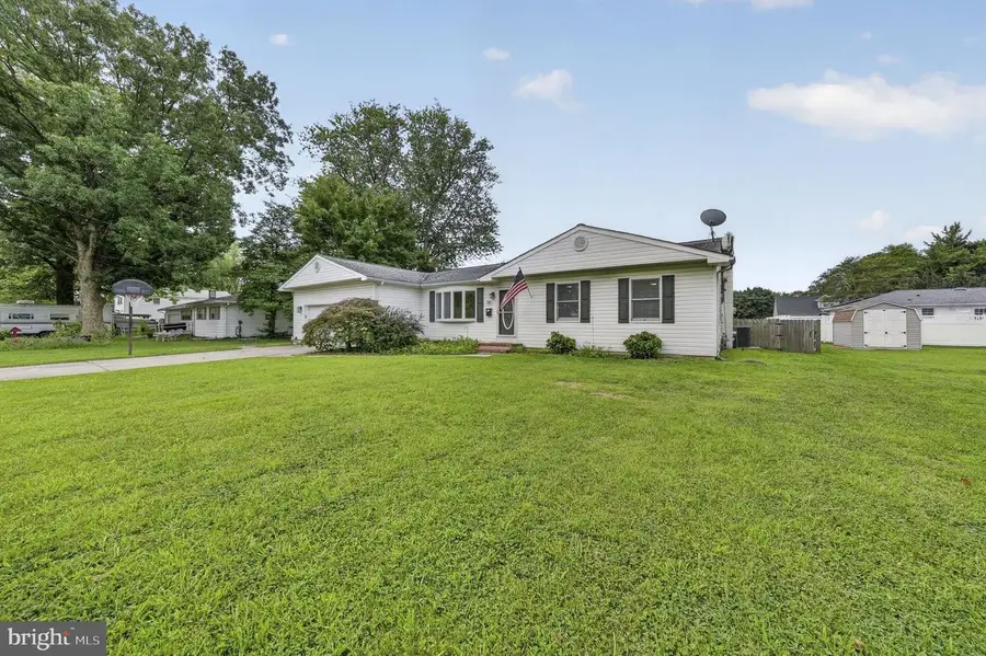 161 River Drive Ave, Pennsville, NJ 08070 - #2