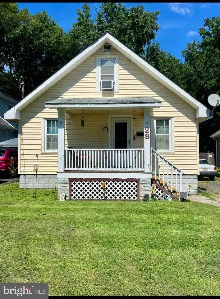 28 Jenkins Ave, Pennsville, NJ 08070 - #1