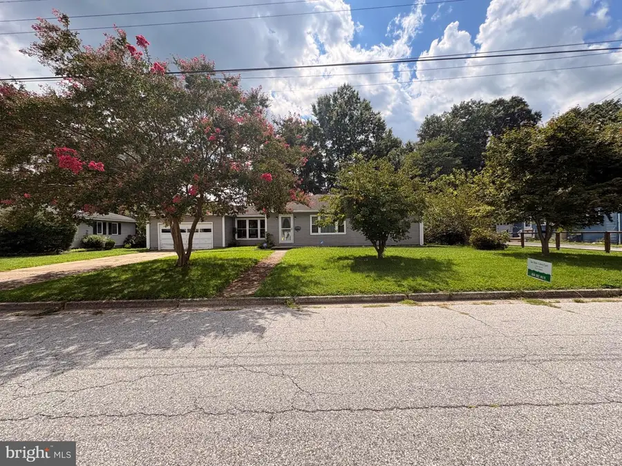 36 Klessel Ave, Pennsville, NJ 08070 - #2