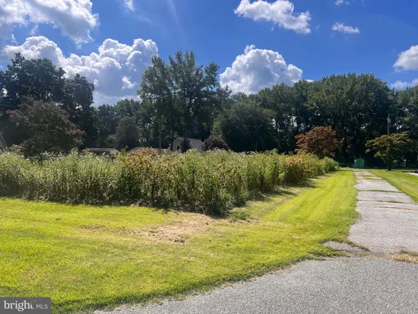 21 King St, PENNSVILLE, NJ 08070