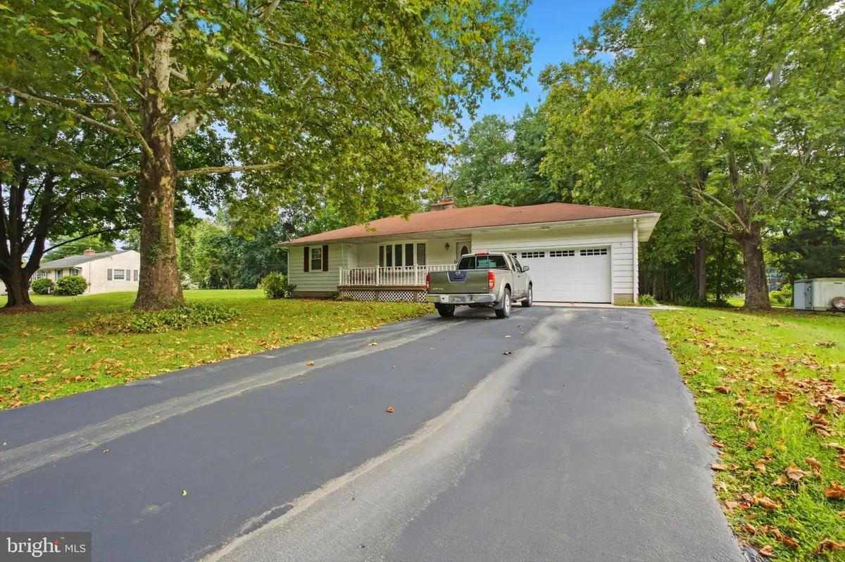 15 Tufts Rd, Pennsville, NJ 08070 - #1