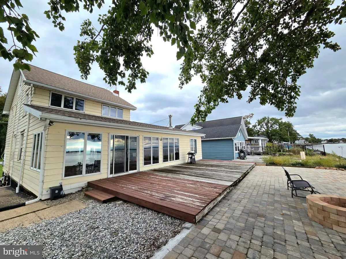 195 N River Dr, Pennsville, NJ 08070 - #1