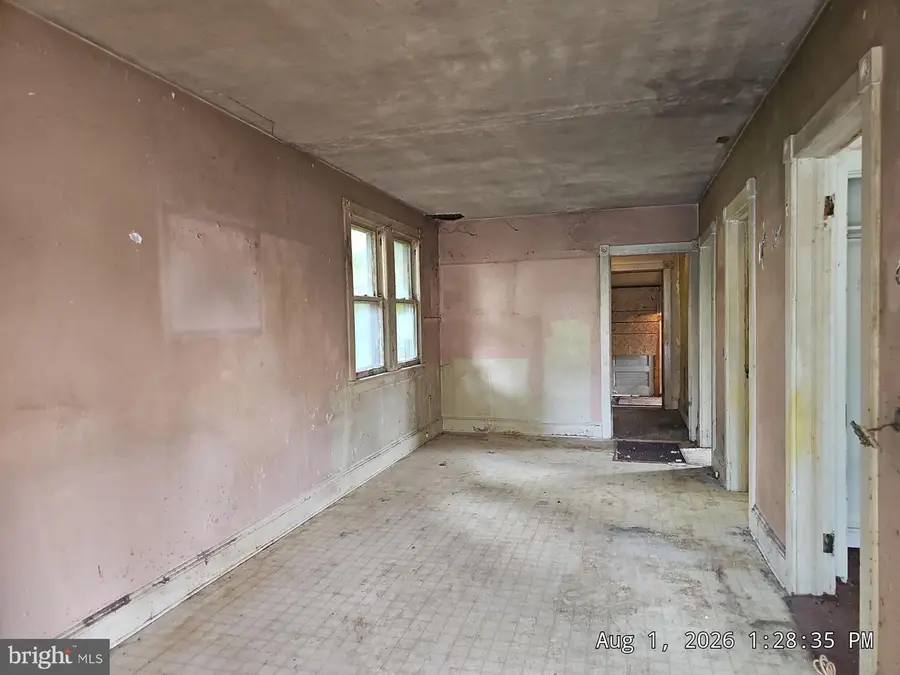 25 Chester Ave, Pennsville, NJ 08023 - #3