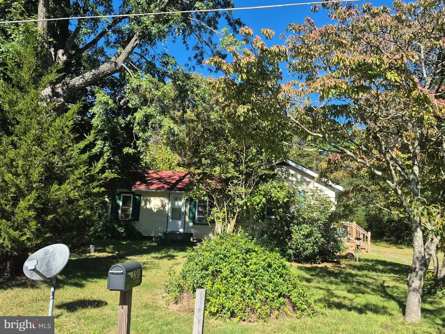 28 Schoolhouse Ln, Pittsgrove, NJ 08318 - #3