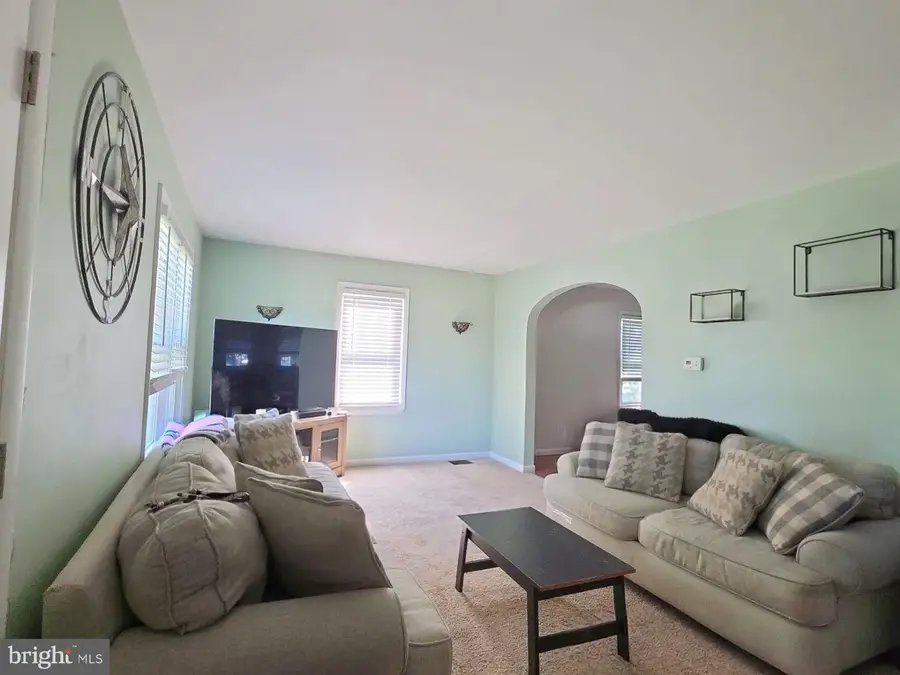 85 Locust Ave, Pennsville, NJ 08070 - #3
