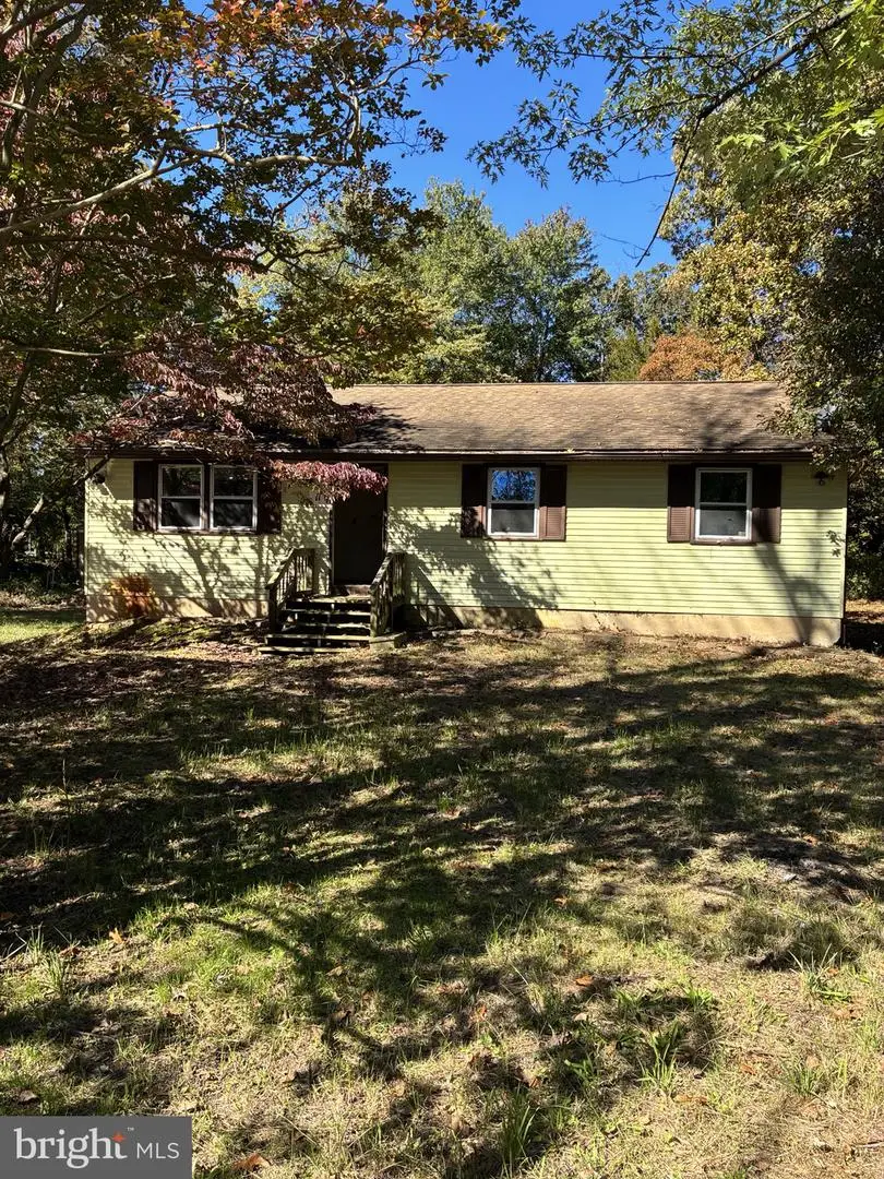 11 Avis Mill Rd, Pilesgrove, NJ 08098 - #1