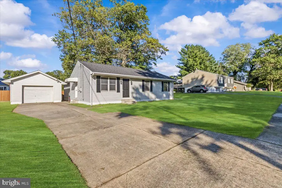 34 Sanford Rd, Pennsville, NJ 08070 - #2