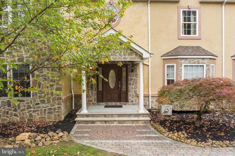 21 Angus Ln, Warren, NJ 07059 - Image #3