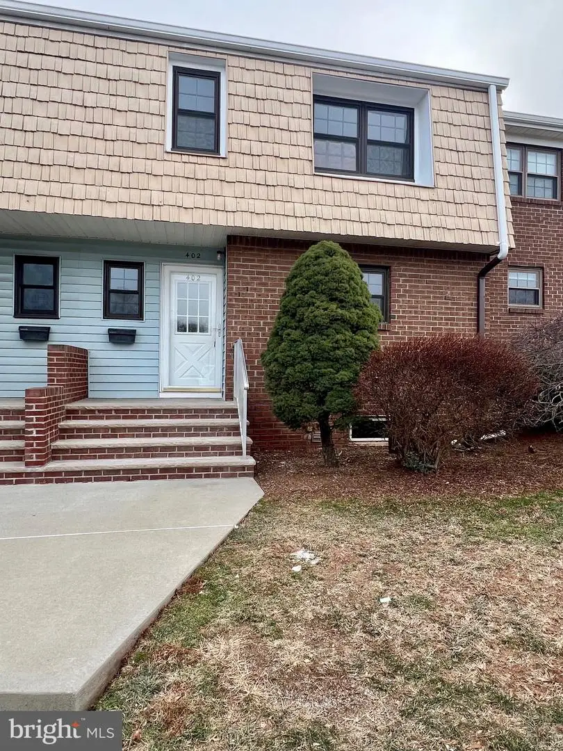 402 Windsor Ct, Hillsborough, NJ 08844 - Image #2